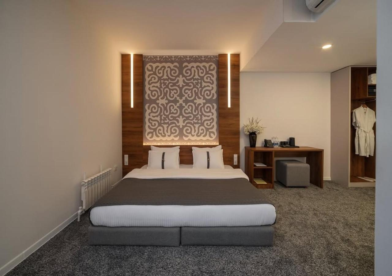 Hotel The Grand Ocean Near Igi Airport 4*